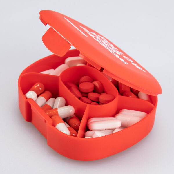 prozis-follow-your-passion-pillbox-single-size-red-back